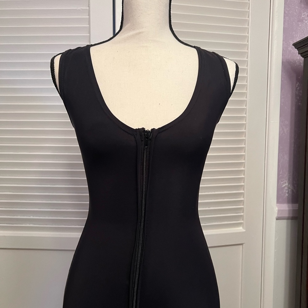 SZ M Black catsuit,, front zipper, flare leg,. - Picture 6 of 13